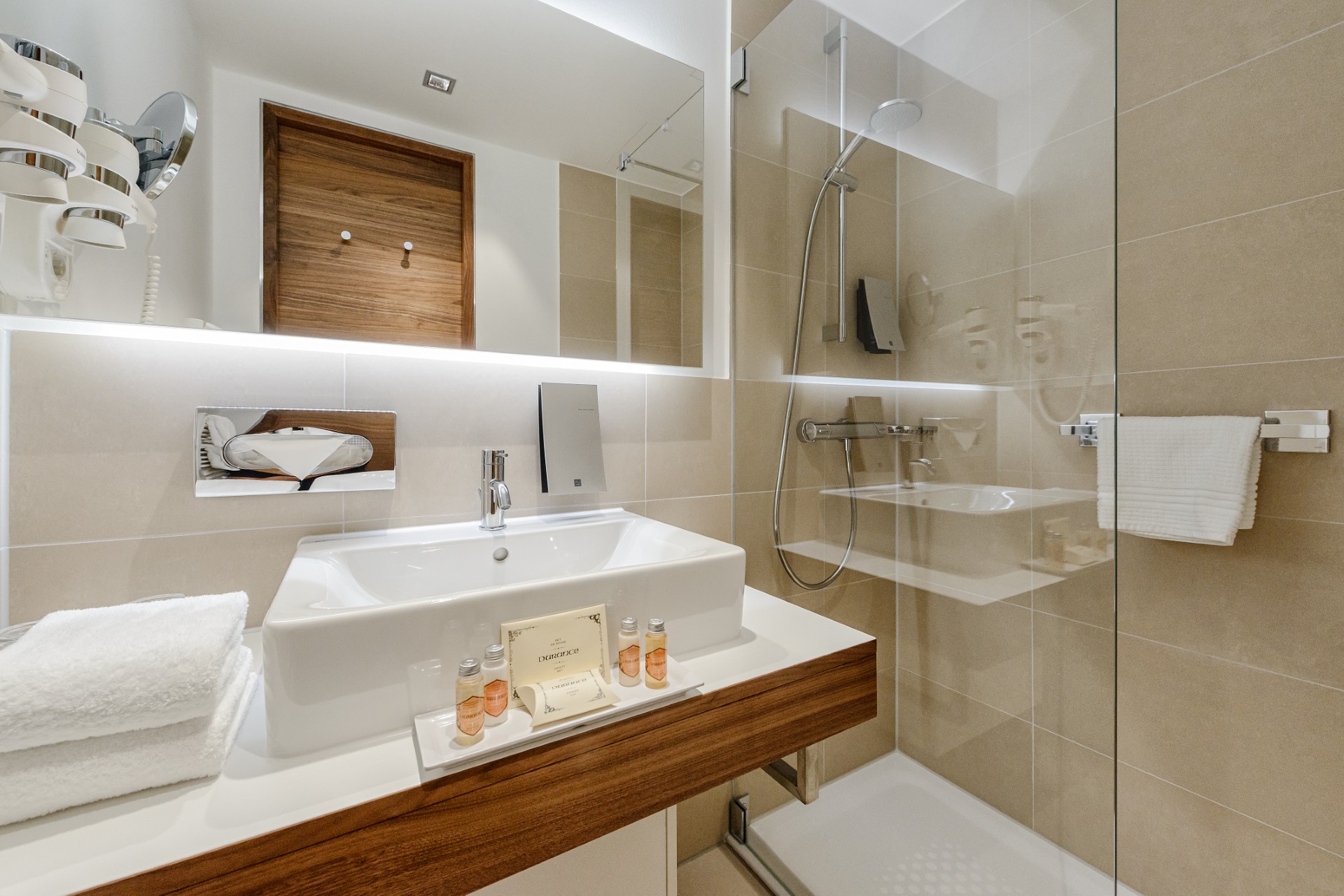 Hotel Impression 5